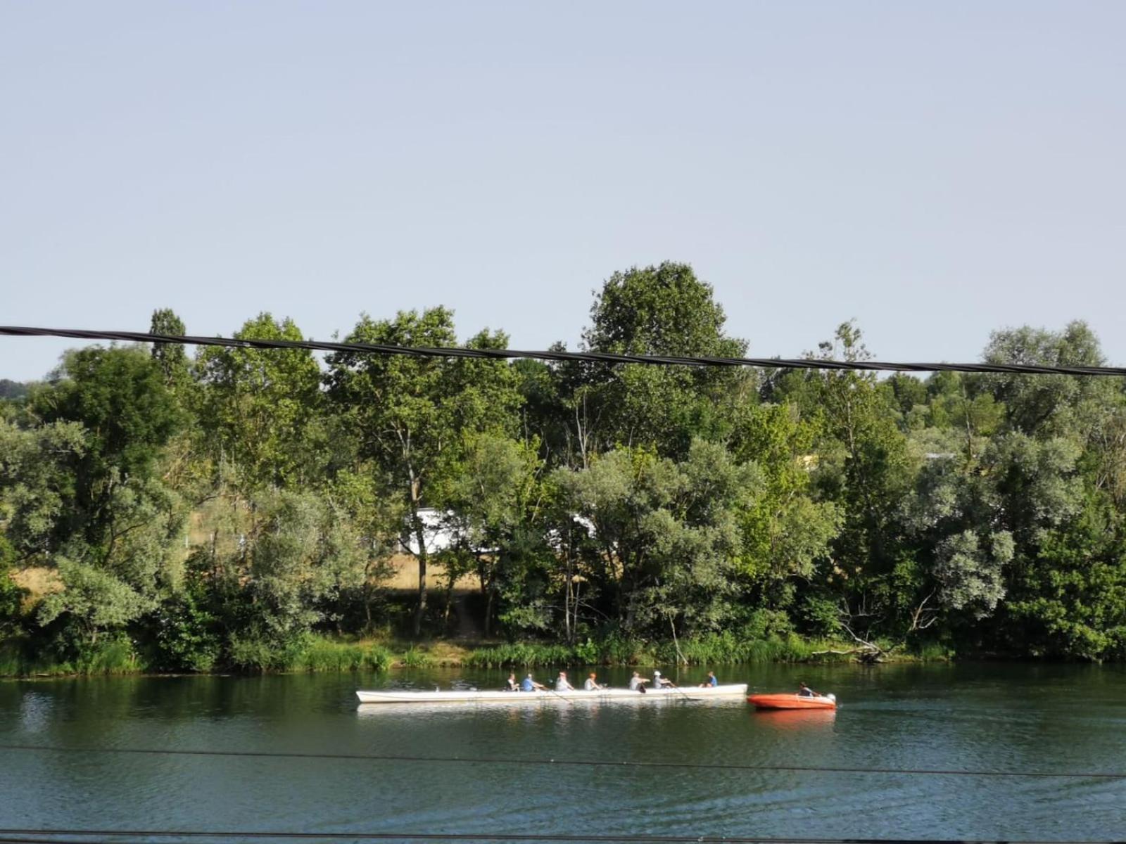 La Rive Du Doubs - 2 Chambres - 5 Pers - 56, Chemin Du Canal Du Rhone Au Rhin โดล ภายนอก รูปภาพ